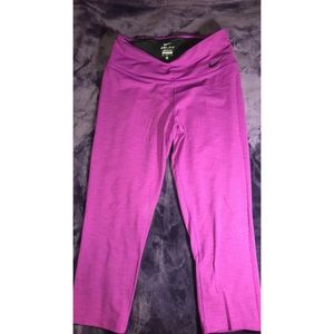 Dry fit Nike 3/4 leggings